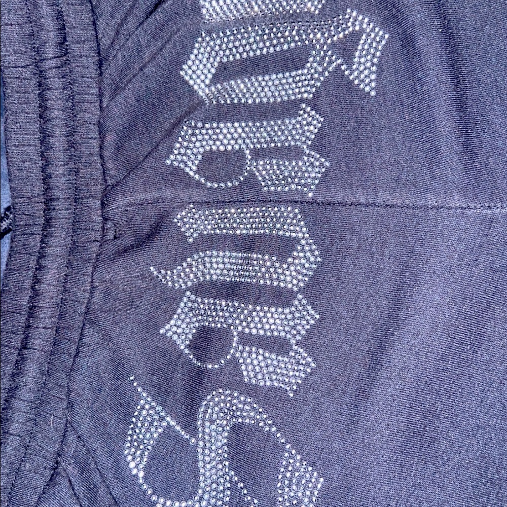 it’s from rue21 , they are a size medium.